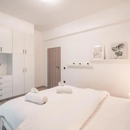 Urban Serenity Gem In Kallithea Neighbourhood!-3