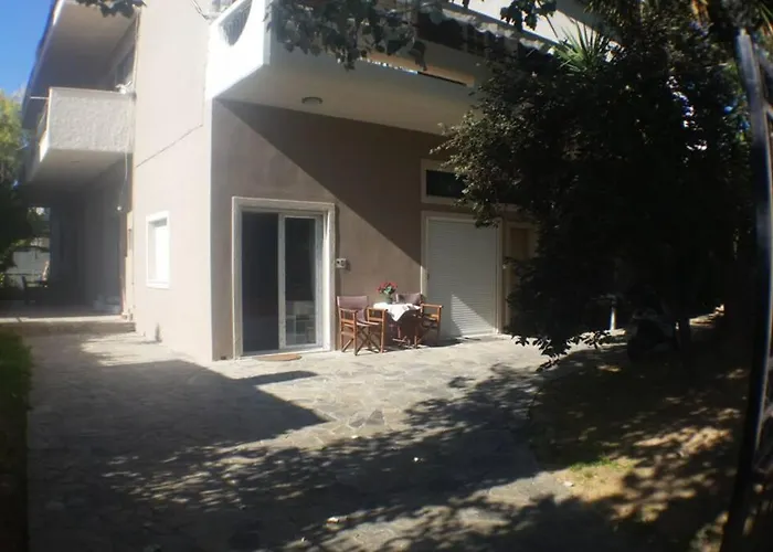 Air Conditioned Studio In Quite Garden With Barbecue Athens
